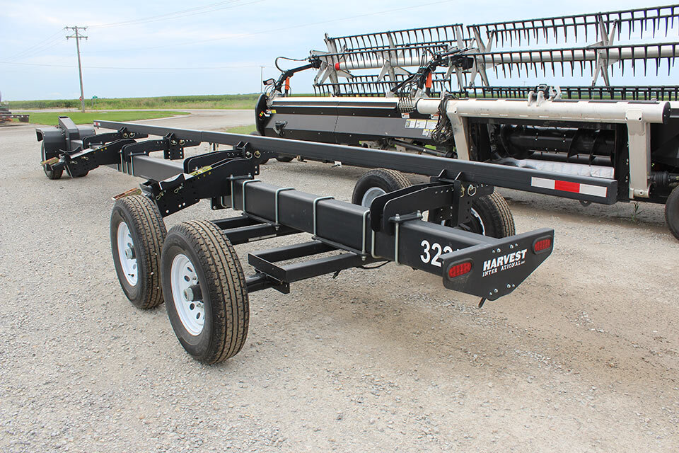 left side view of a Harvest International head cart