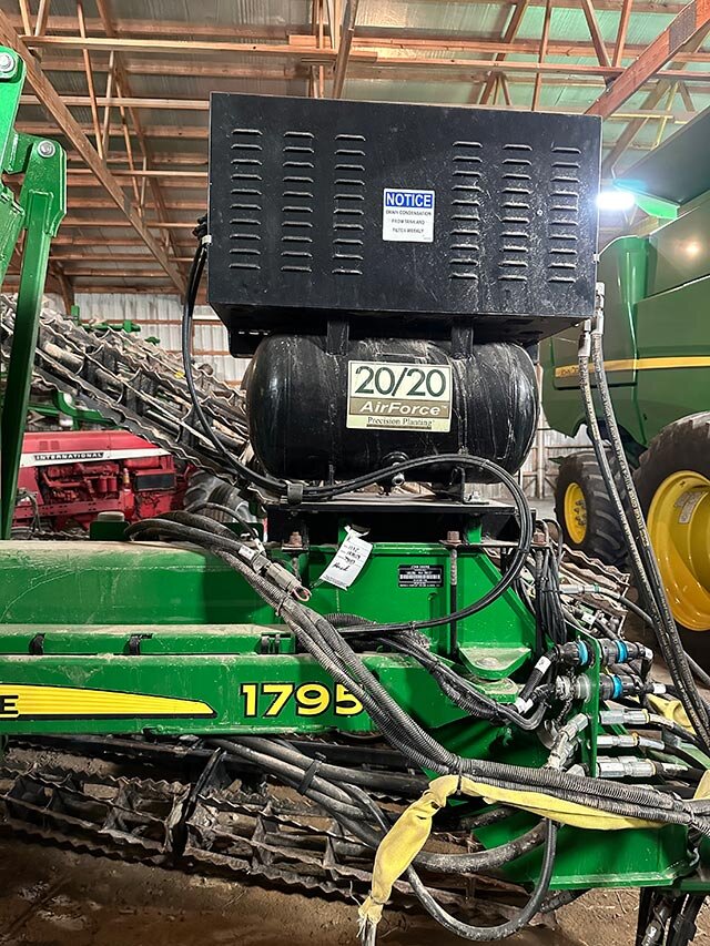 view 1 of the Air Force system on the John Deere 17 95 N T planter