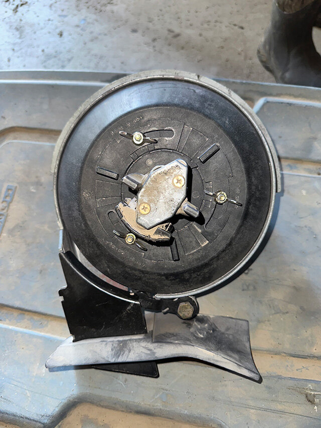 view 1 of Precision Planting soybean meter on the 2008 John Deere 17 60 12 row 30 inch planter